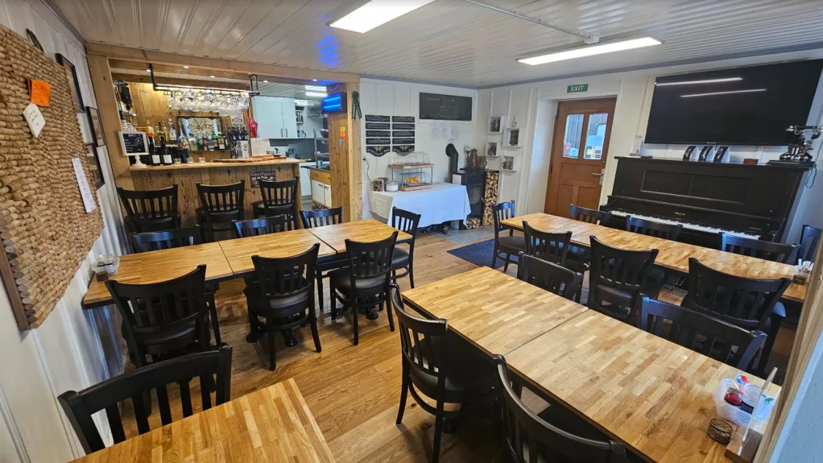Restaurant convivial